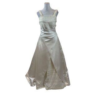 Haute Couture Maggie Sottero Beaded Top Lace Up Back Bridal‎ Gown Size 12